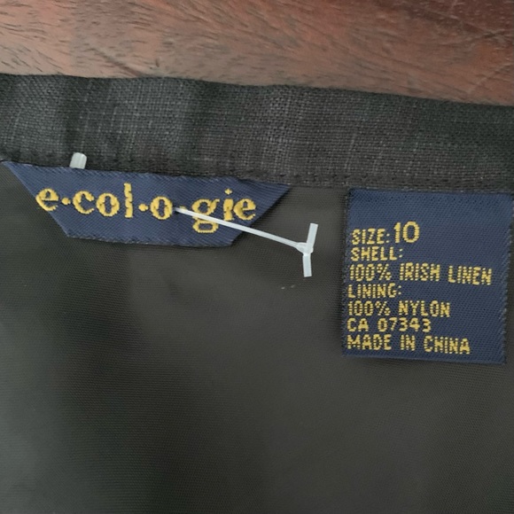 E-col-o-gie Irish Linen Floral Embroidered Black Skirt, Size 10 - Picture 13 of 14
